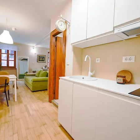 Suzy Apartament